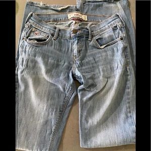 Hollister size 3R bootcut